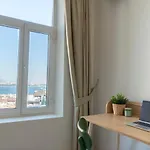 アパートホテル Atlas